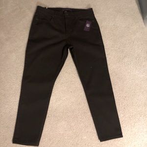 New brown color straight leg pant